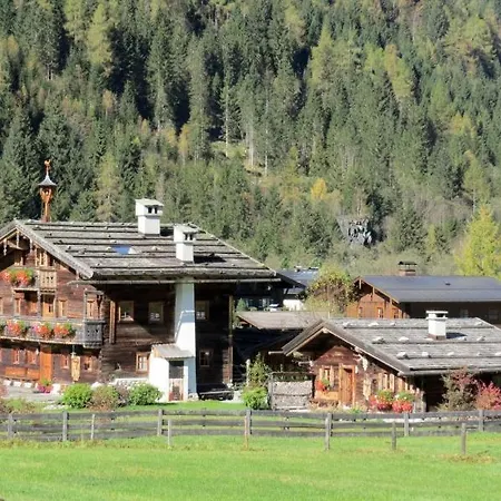 Haus Traudi Apartment *