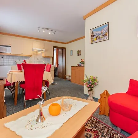 Haus Traudi Апартаменты Раурис